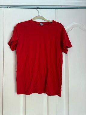 Everyday Women's Red Short Sleeve Crew Tee